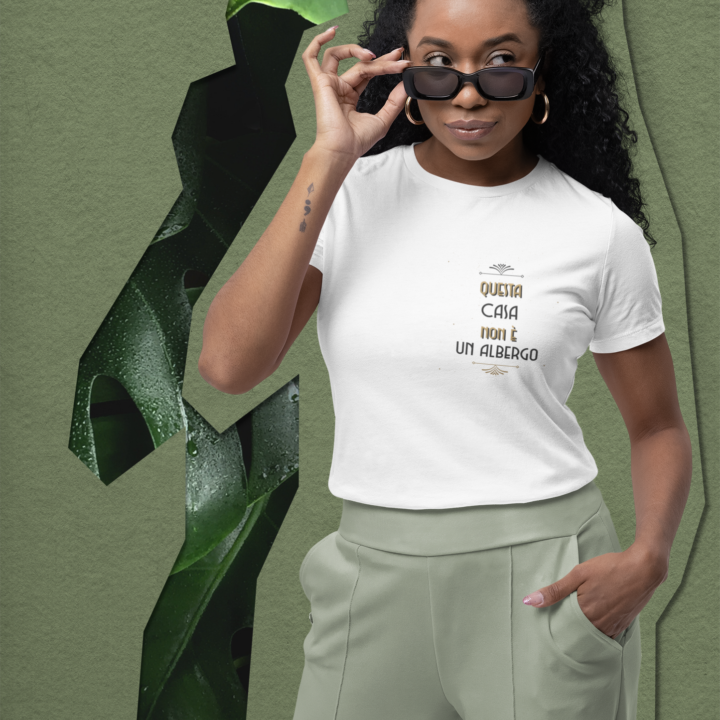 Questa casa non è un albergo  -più colori disponibili-